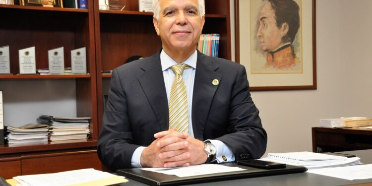 Gustavo Pulido, presidente de la Bolsa de Valores de Caracas. Foto Efecto Cocuyo.