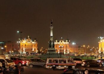 Lima, Perú. Plaza Dos de Mayo. Foto Infobae