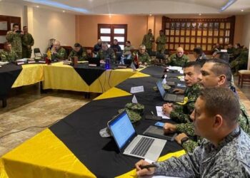 Una delegación del Ecuador arribó a las instalaciones de la Brigada Andes, en Tulcán, donde participan de un encuentro militar con sus pares de Colombia. Foto Ricardo Cabezas Foto El Universo