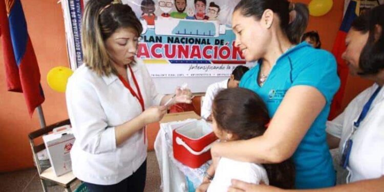 Programa la Salud va a la Escuela. Foto RNV