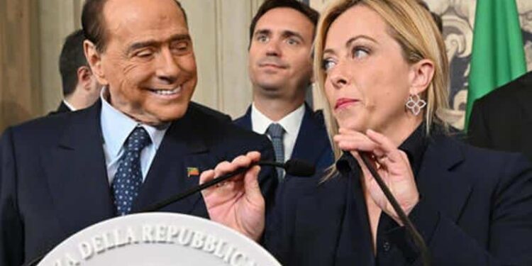 Bercusconi y Meloni. Foto de archivo.