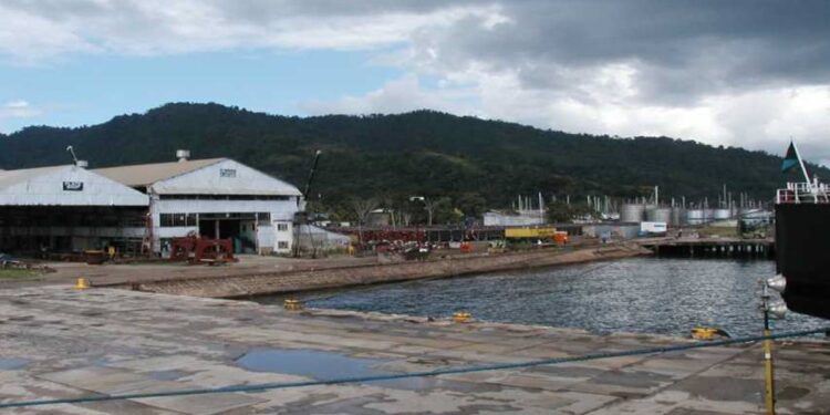 El centro de detención de inmigrantes de la Guardia Costera del helipuerto de Chaguaramas