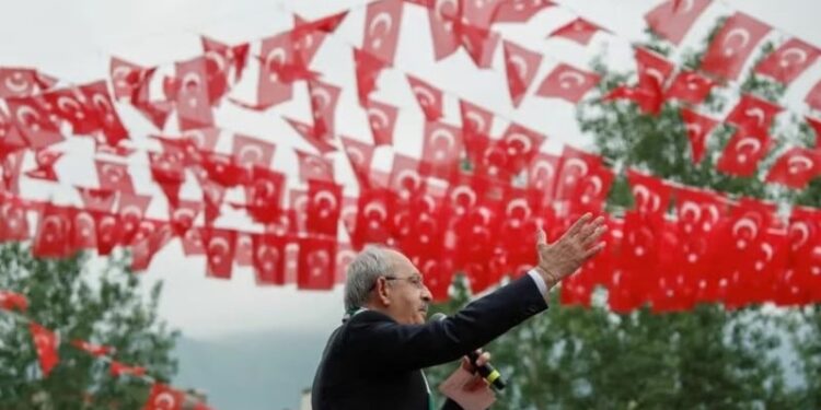 Kemal Kilicdaroglu (REUTERS Murad Sezer)