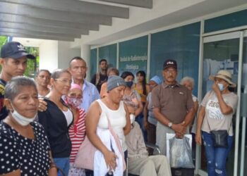 Pacientes oncológicos de Guárico. Foto Radio Fe y Alegría Noticias.