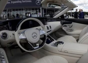 ChatGPT Mercedes-Benz