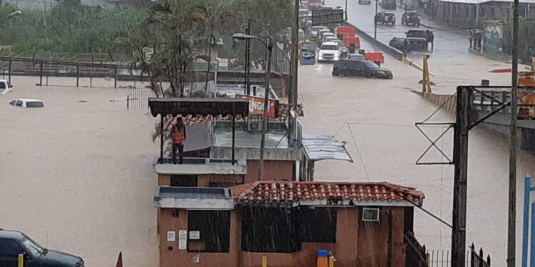 Lluvias, San Antonio de los Altos.