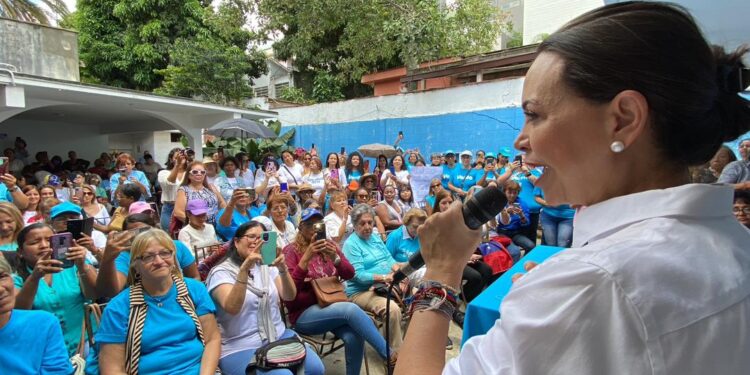 MCM, Miranda, encuentro con mujeres. Foto @PrensaMCM