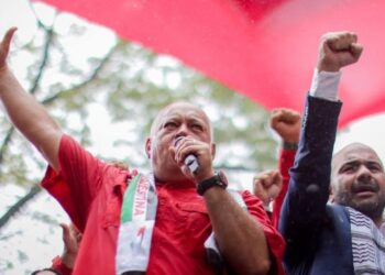 Diosdado Cabello. Foto Con el Mazo