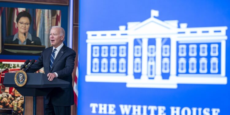 Washington (United States), 10/10/2023.- US President Joe Biden delivers virtual remarks to the U.S. Fire Administrator's Summit on Fire Prevention and Control from the White House in Washington, DC, USA, 10 October 2023. EFE/EPA/SHAWN THEW / POOL