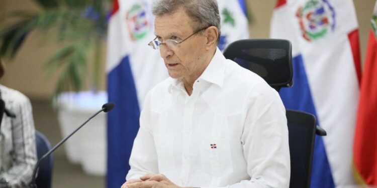 El canciller dominicano, Roberto Álvarez