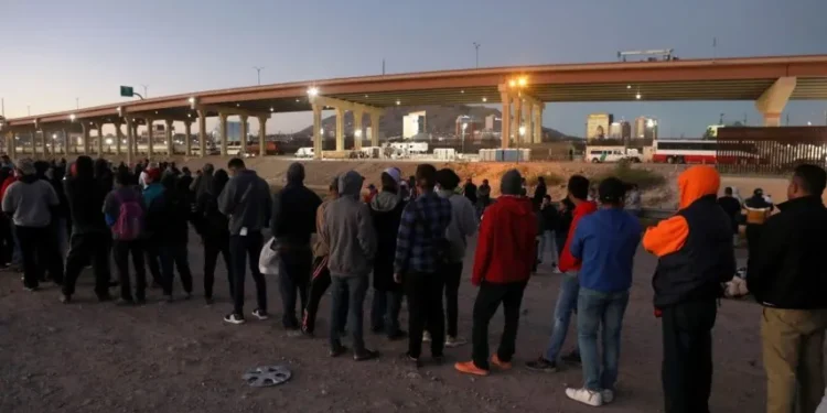 Migrantes venezolanos en la frontera de EEUU. AFP