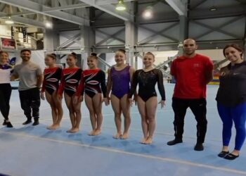 La selección de gimnasia artística femenina y masculina.