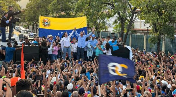 MCM y Edmundo Gonzáles. Foto @VenteVenezuela