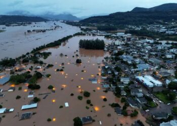 Una vista desde un dron del área inundada junto al río Taquari durante las fuertes lluvias en la ciudad de Encantado en Rio Grande do Sul, Brasil, el 1 de mayo de 2024. REUTERSDiego Vara.