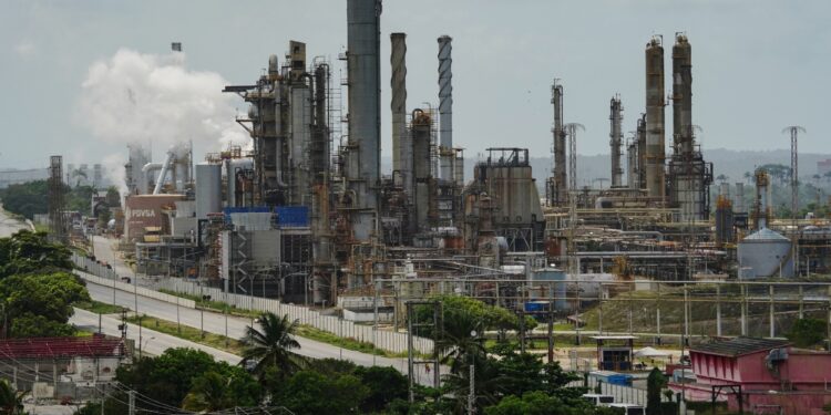 Refinería El Palito de Petróleos de Venezuela SA (PDVSA) en El Palito, Venezuela.Foto Manaure QuinteroBloomberg  Refinería El Palito de Petróleos de Venezuela SA (PDVSA) en El Palito, Venezuela.Foto Manaure QuinteroBloomberg.