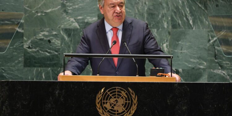 New York (United States), 24/09/2024.- United Nations (UN) Secretary-General Antonio Guterres speaks during the General Debate of the 79th session of the United Nations General Assembly at United Nations Headquarters in New York, New York, USA, 24 September 2024. The annual high-level General Debate gathers world leaders from 24 to 28 September, and 30 September under the theme, 'Leaving no one behind: acting together for the advancement of peace, sustainable development and human dignity for present and future generations'. (Nueva York) EFE/EPA/JUSTIN LANE