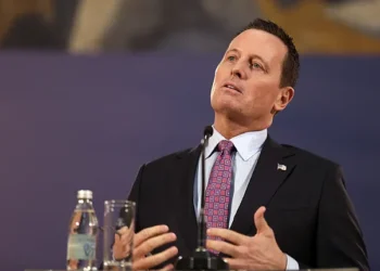 Richard Grenell, enviado de Washington para misiones especiales, en una conferencia en 2020. EFE