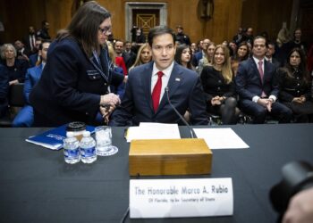 Washington (United States), 15/01/2025.- US Republican Senator from Florida, Marco Rubio (C), President-elect Donald Trump's nominee for Secretary of State, arrives for his confirmation hearing with the Senate Foreign Relations Committee at the US Capitol in Washington, DC, USA, 15 January 2025. Senator Rubio is expected to be confirmed on a bipartisan vote, and will likely be one of the first Cabinet nominees confirmed by Senate Republicans for the incoming Trump Administration. EFE/EPA/GRAEME SLOAN